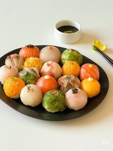 Cô Em Họ Giả Nhân Giả Nghĩa