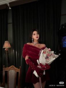 Mẹ Gọi Tôi Về Nhà Dọn Dẹp Tàn Cuộc