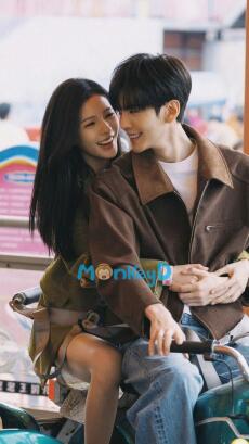 PHIM GIẢ TÌNH THẬT